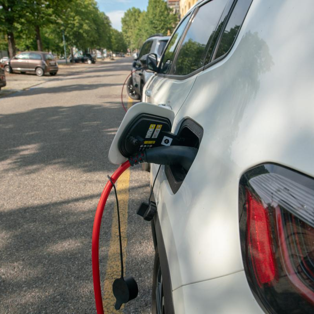 voiture électrique recharge  