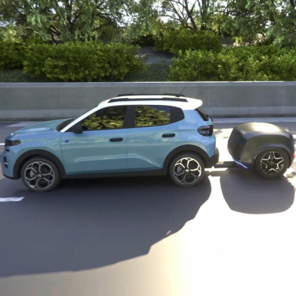 une voiture avec une remorque