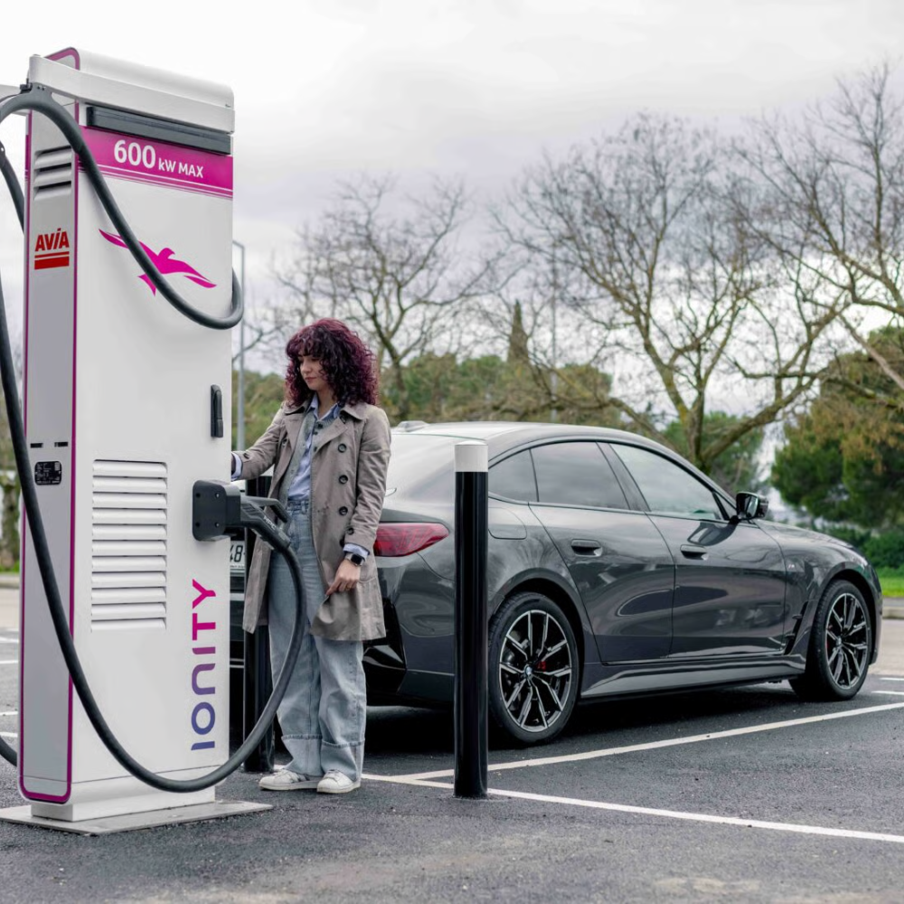 Borne de recharge Ionity