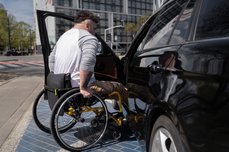voiture avec une mobilité inclusive